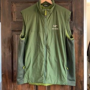 Arx’teryx men’s vest,